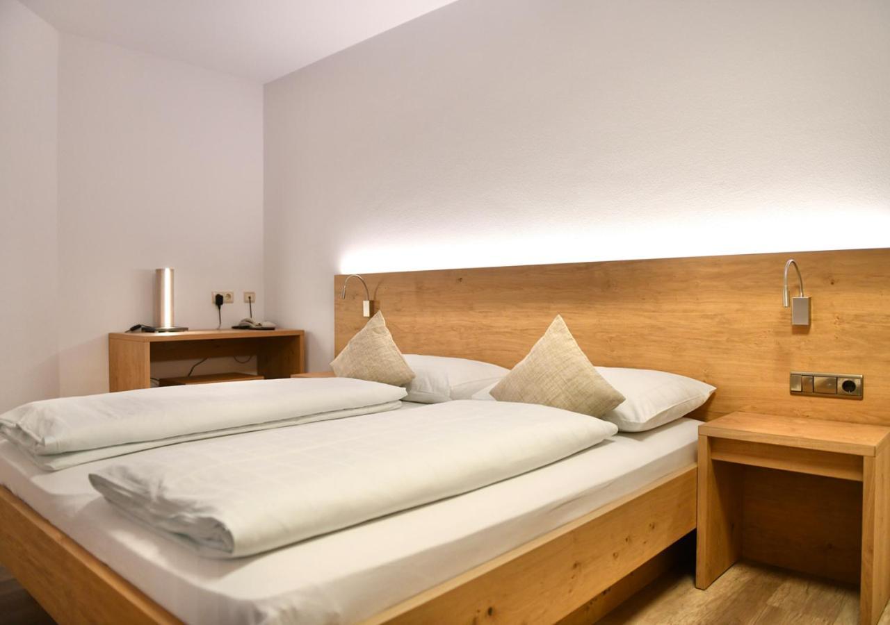 Hotel Toblacherhof Dobbiaco Esterno foto